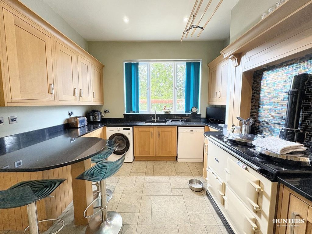Property photo 3 of 35 Img_9063.Jpg