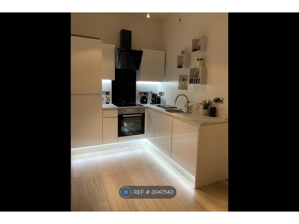 Property photo 3 of 6 New Kitchen