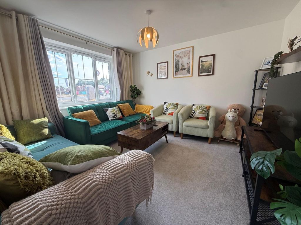 Property photo 2 of 20 11.Jpg