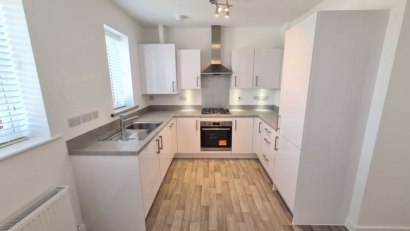 Property photo 3 of 13 Photo 1