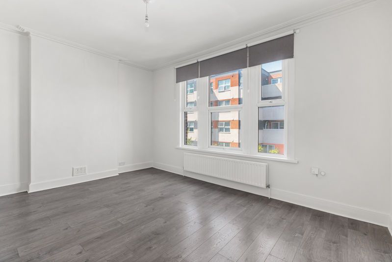 Property photo 3 of 8 Photo 2