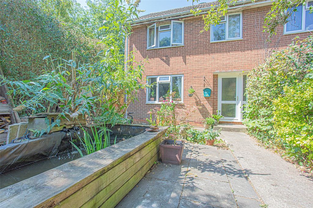 Property photo 1 of 22 Picture No. 02