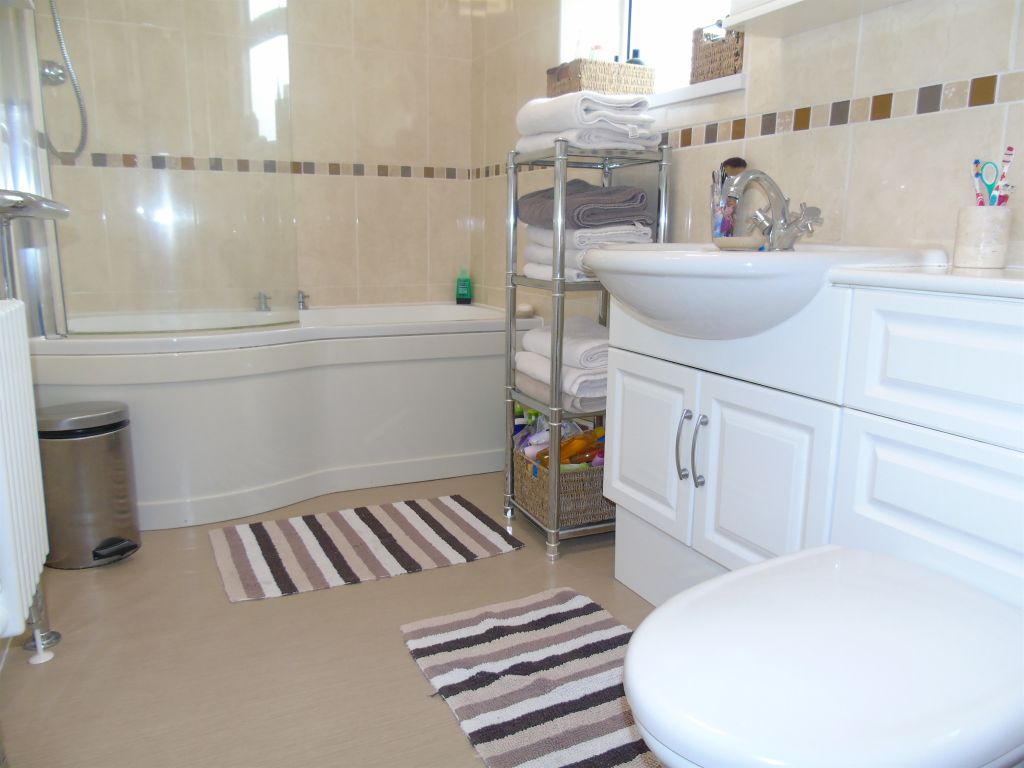 Property photo 3 of 5