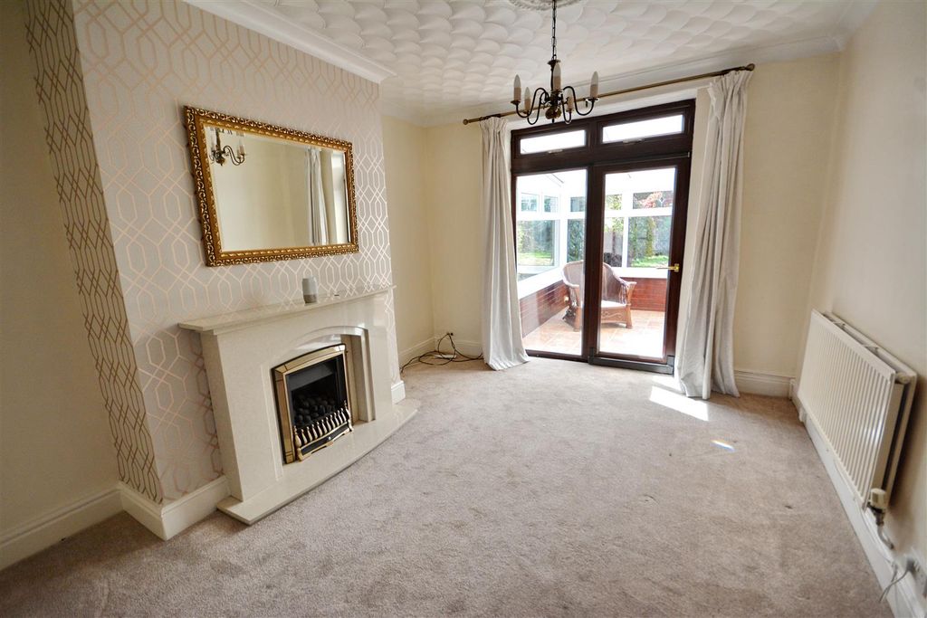 Property photo 2 of 13 Mwg_9455.Jpg