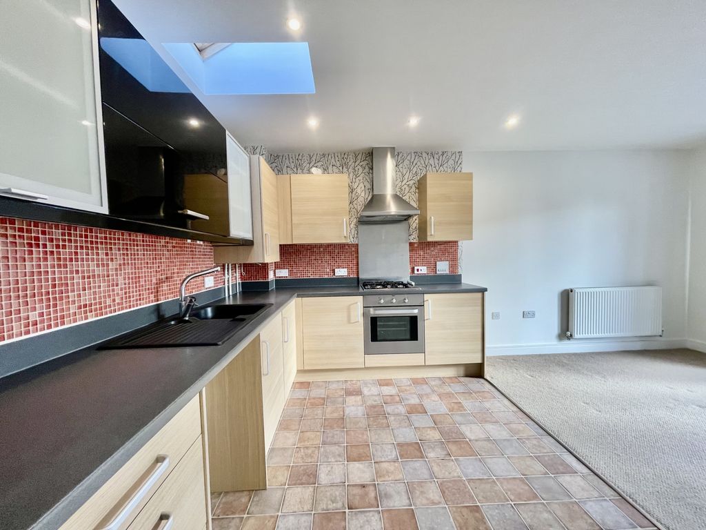 Property photo 3 of 14 Photo 7