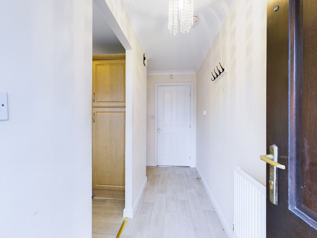 Property photo 2 of 11 Cam00292P1-Pr0011-Still02