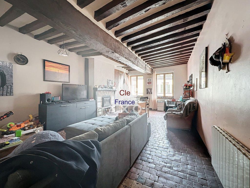 Property photo 2 of 19