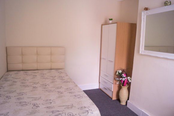 Property photo 1 of 19 Bedroom