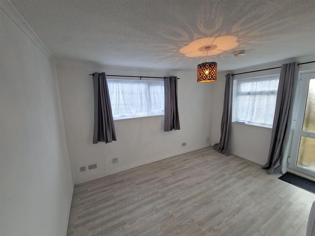 Property photo 3 of 13 Whatsapp Image 2026-01-16 At 14.29.38 (3).Jpeg