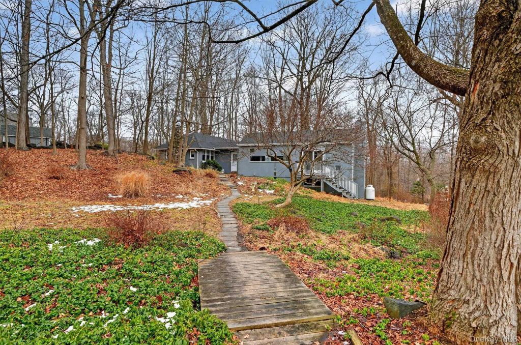 Property photo 1 of 31