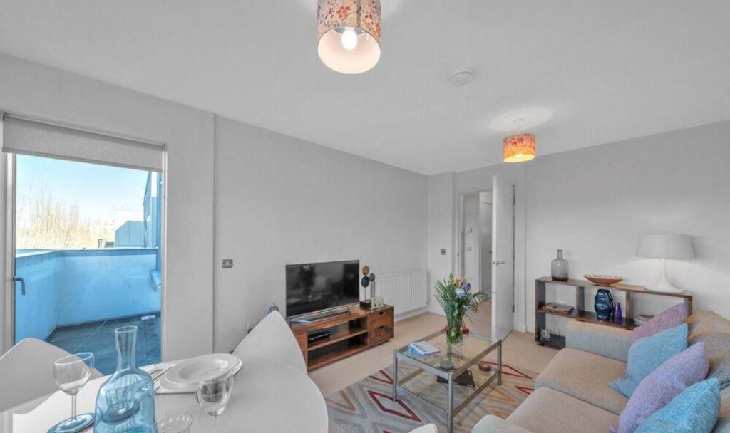 Property photo 2 of 11 3.Jpg