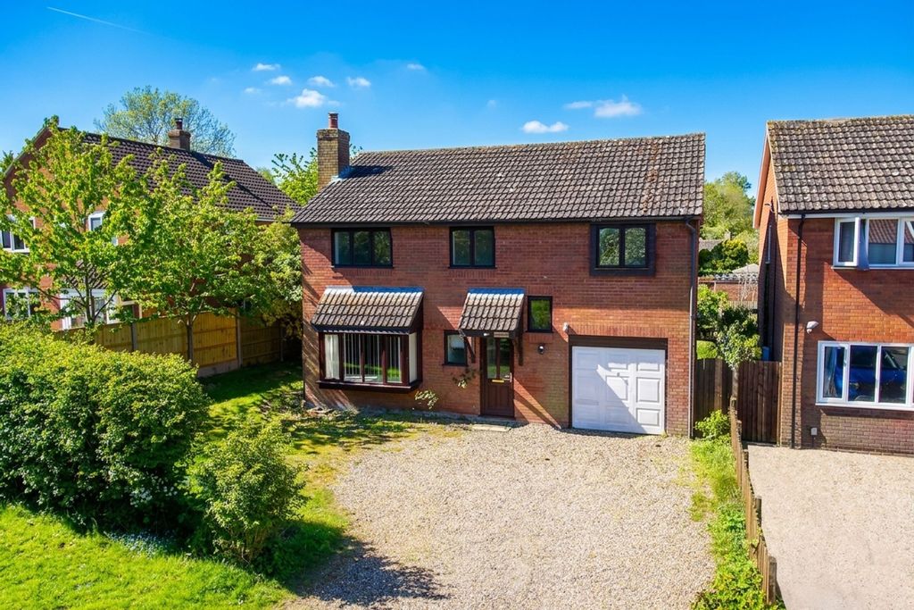 Property photo 1 of 30