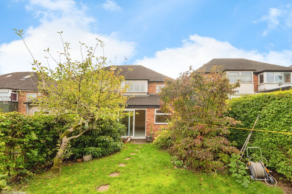 Property photo 2 of 15