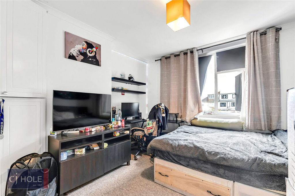 Property photo 2 of 13 Picture No. 04