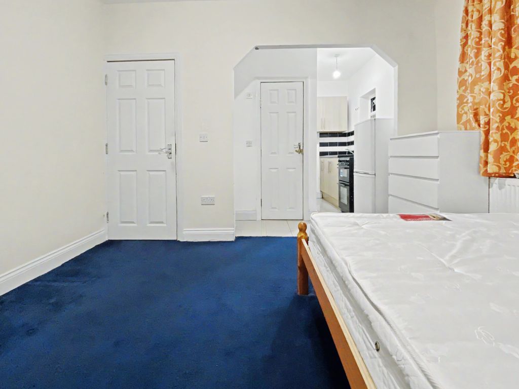 Property photo 2 of 5