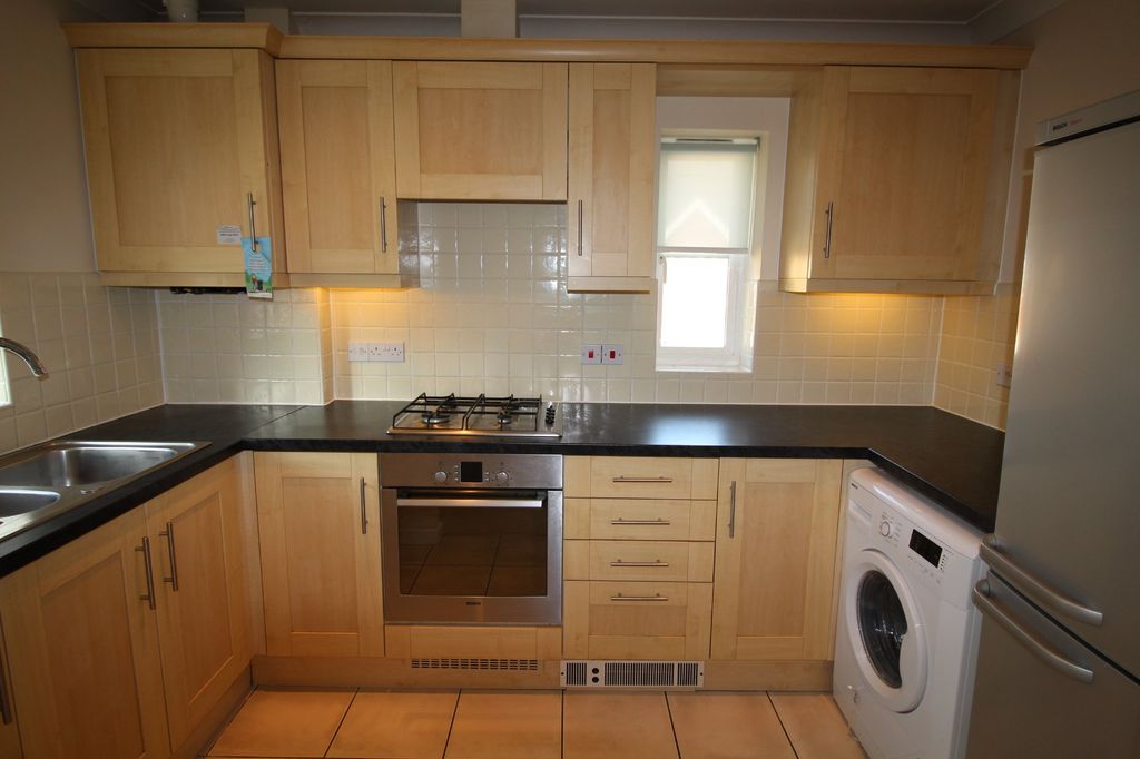 Property photo 2 of 6