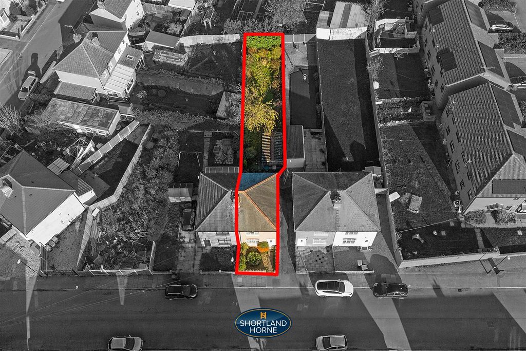 Property photo 2 of 22 Boundary