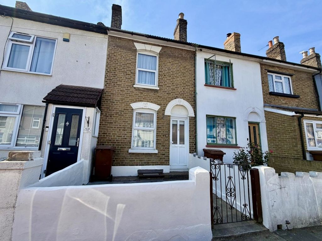 Property photo 1 of 9