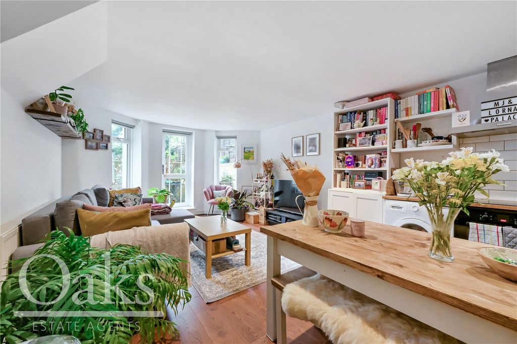 Property photo 1 of 12 Picture No. 05