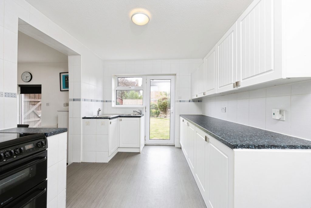 Property photo 2 of 20 Pbox-Img.Jpg
