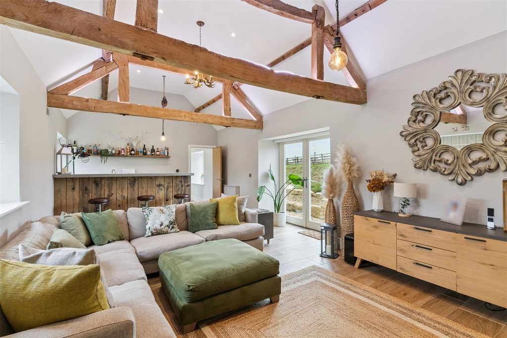 Property photo 2 of 40 Dsc00245-2952A7Fed25ba80B71435Becd0A03c1E.Jpg