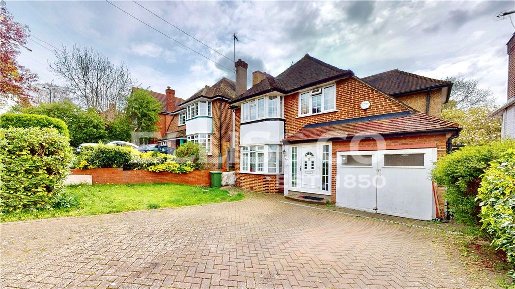 Property photo 1 of 19 Picture No. 04
