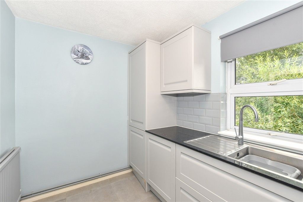Property photo 3 of 15 Kitchen