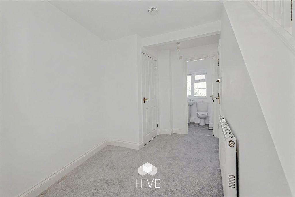 Additional image 5 of 1 bed flat for saleSouthampton Road, Ringwood BH24