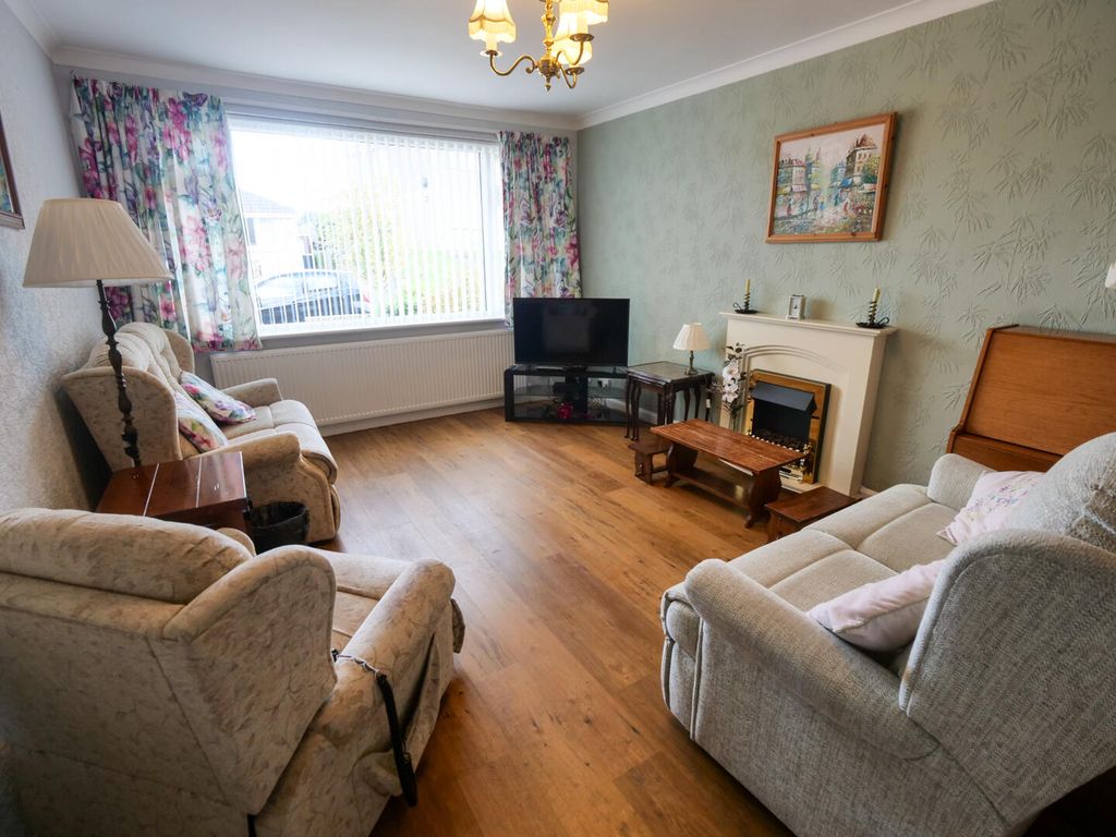 Property photo 3 of 12 Living Room