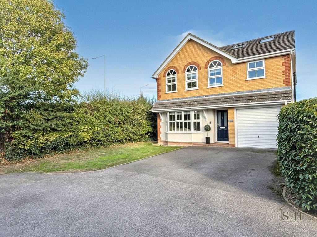 Property photo 1 of 26