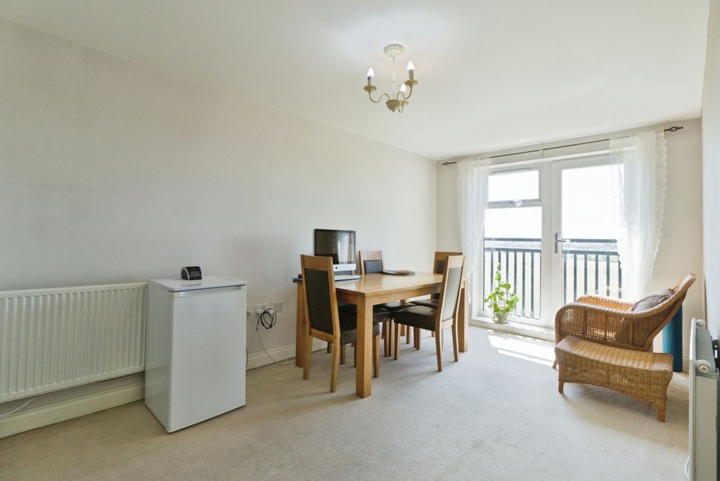 Property photo 2 of 16 Pbox-Img.Jpg