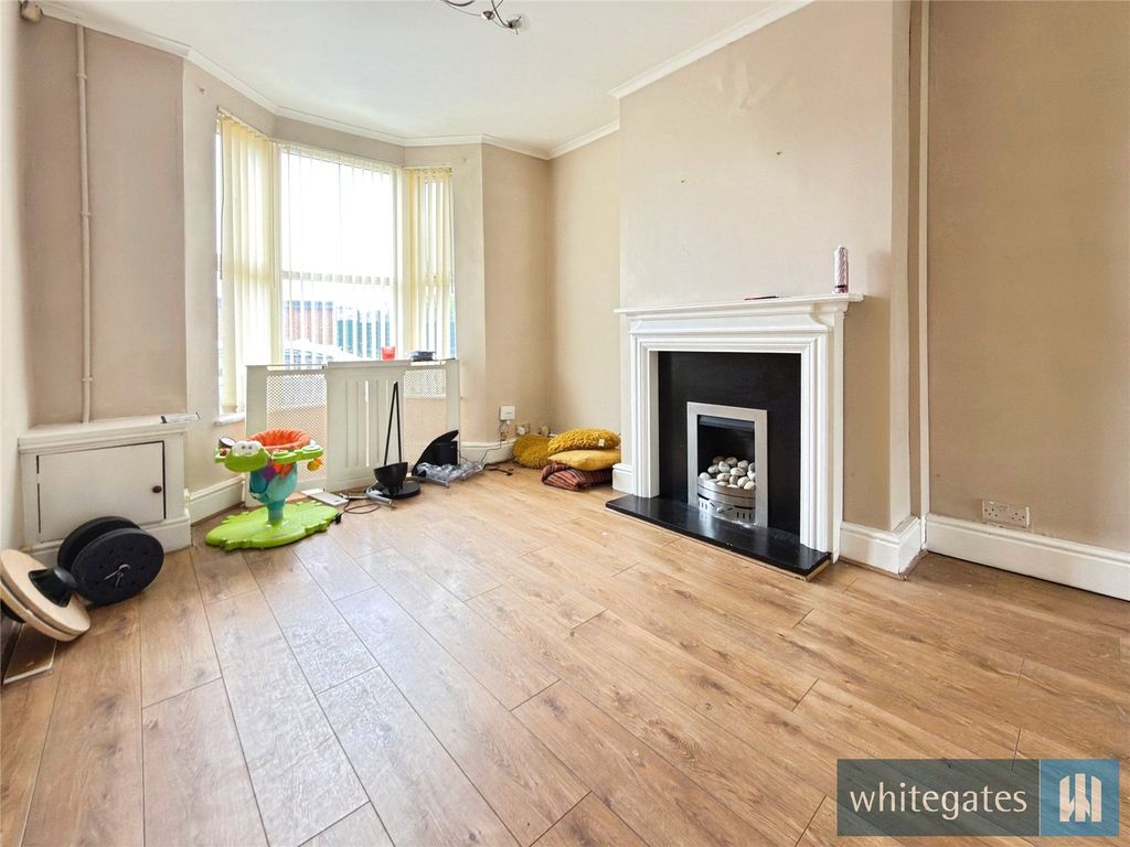 Property photo 2 of 14 Picture No. 33