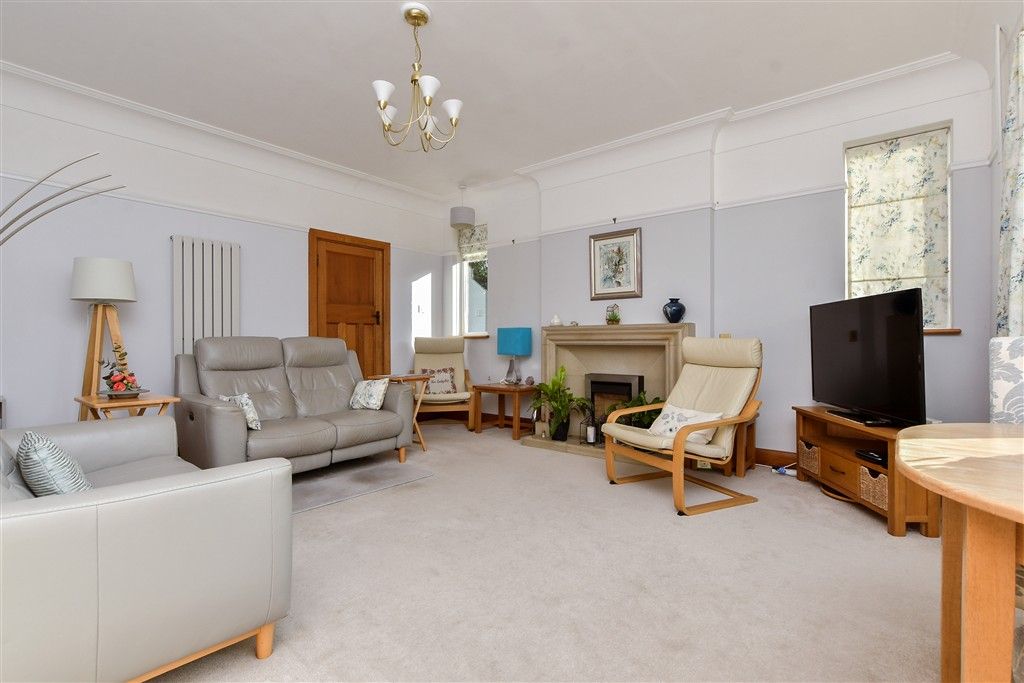 Property photo 1 of 15 Sitting Room
