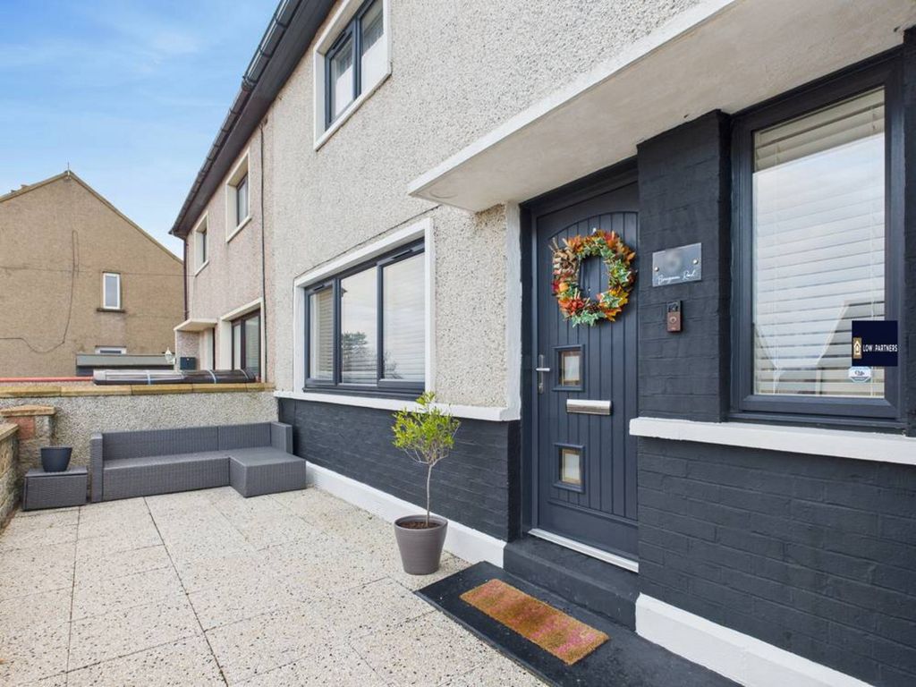 Property photo 1 of 34