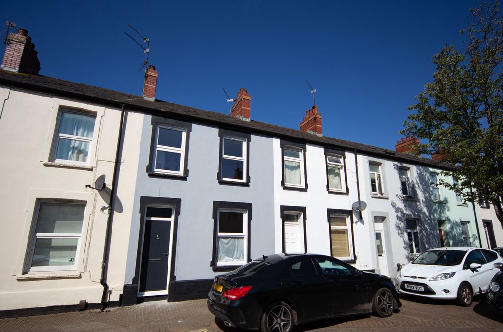 Property photo 1 of 7