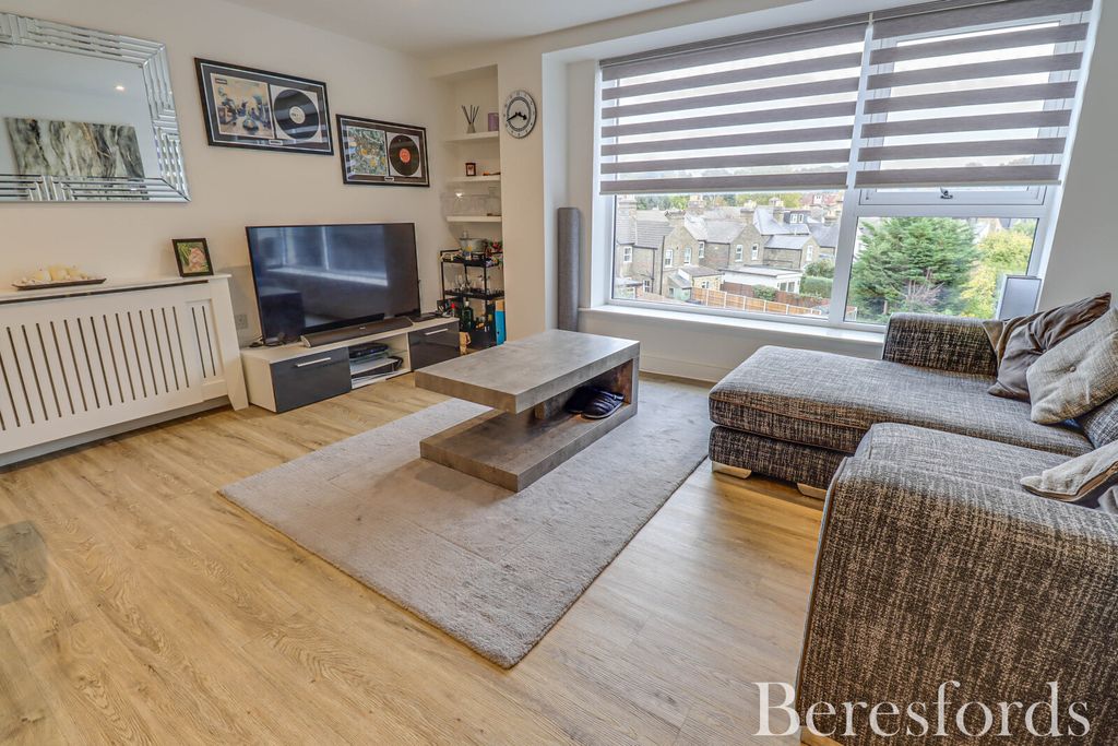 Property photo 3 of 11 Picture No. 05