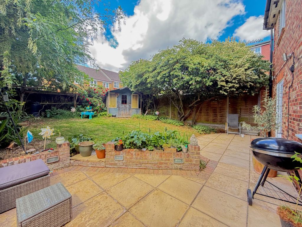 Property photo 3 of 26 4183706