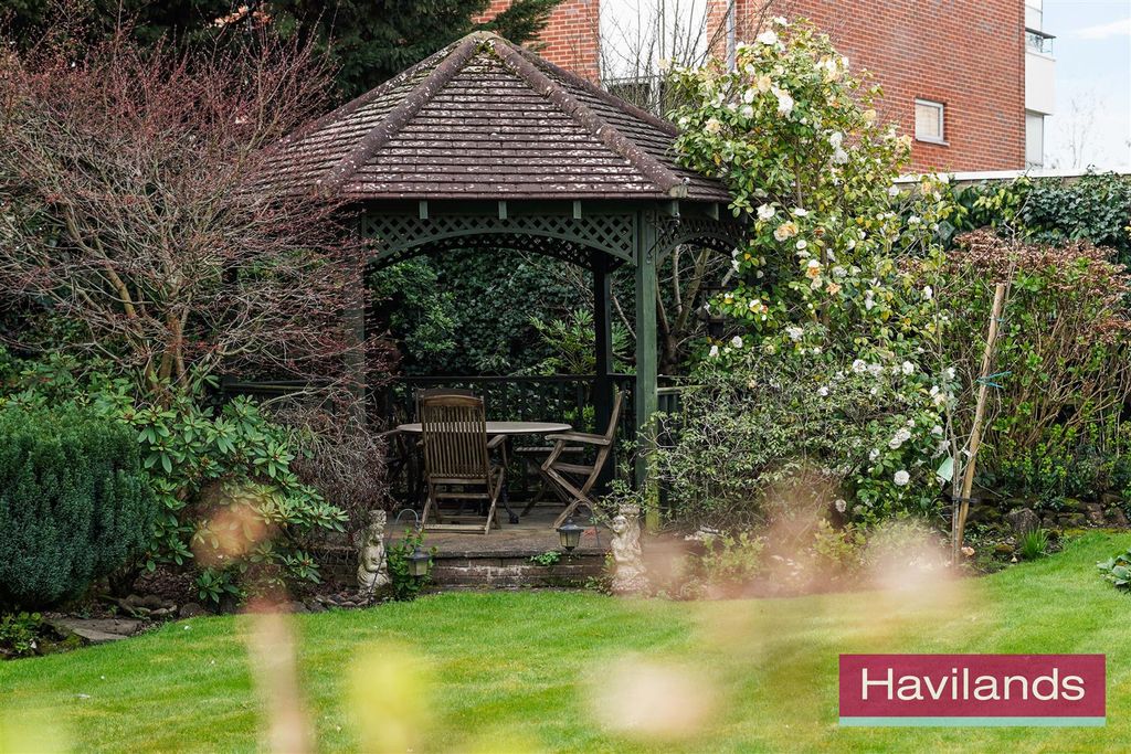 Additional image 25 of 5 bed detached house for saleWellington Road, Enfield EN1