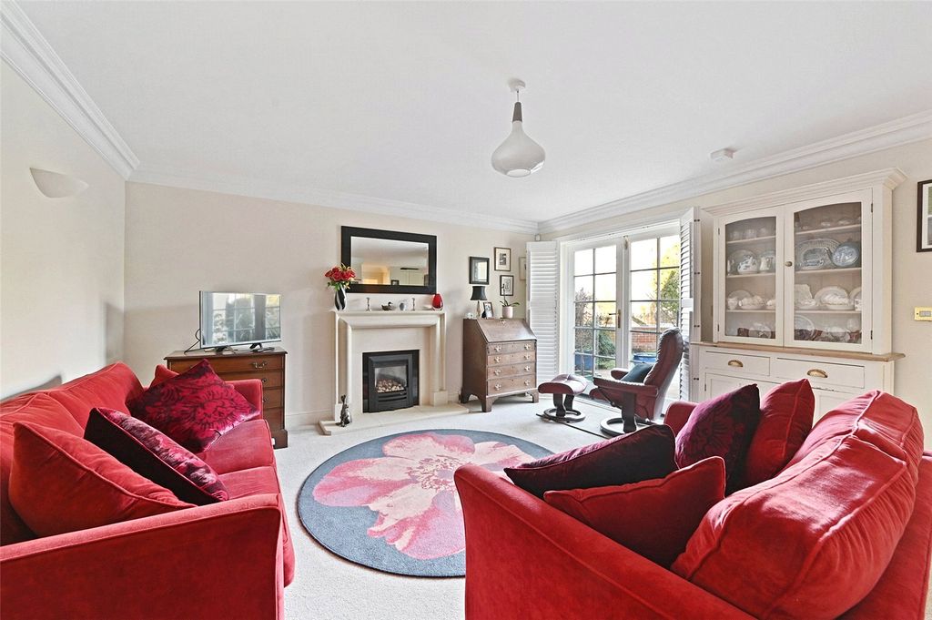 Property photo 2 of 13 Living Room