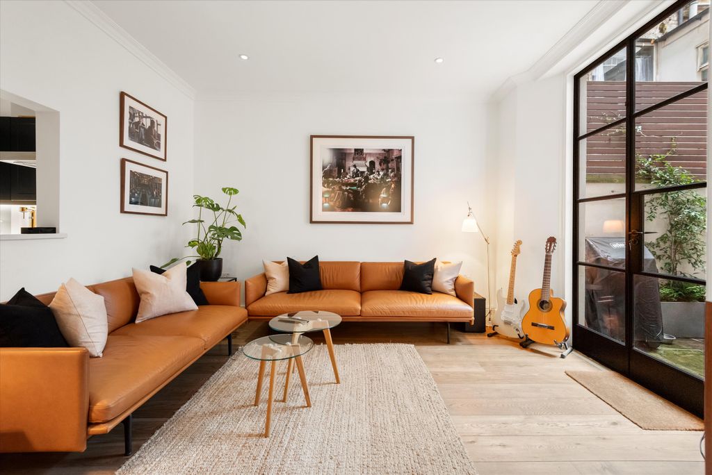 Property photo 2 of 22 Image