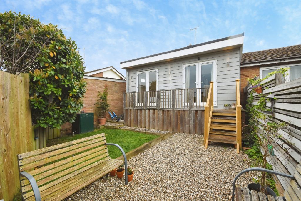 Property photo 3 of 19