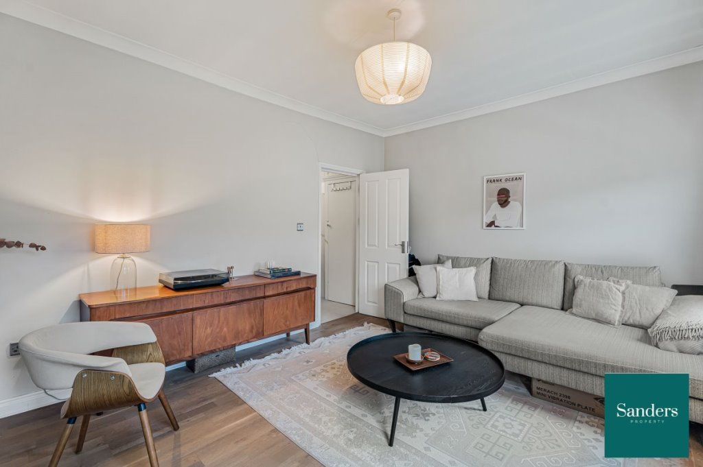 Property photo 3 of 27