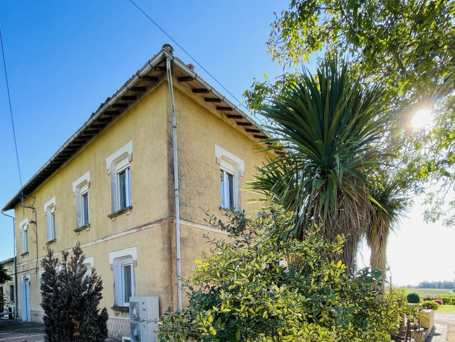 Property photo 3 of 21