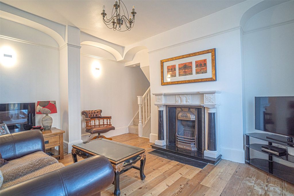 Property photo 2 of 14 Picture No. 02