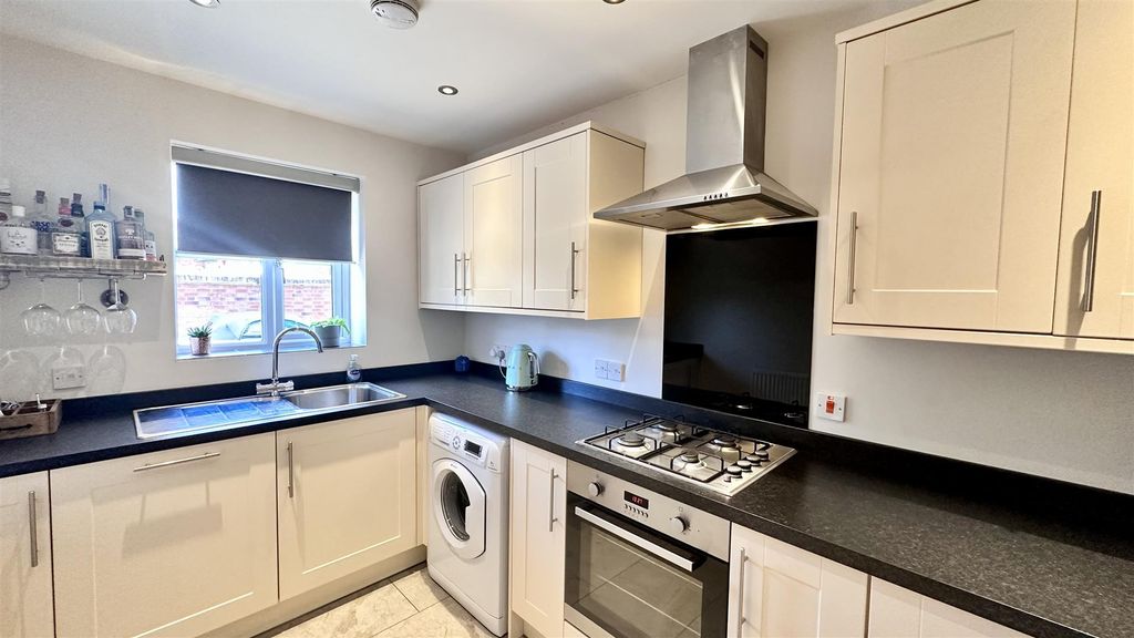 Property photo 3 of 6 Img_4399.Jpg