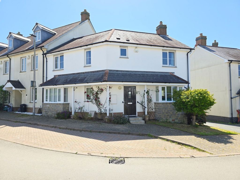 Property photo 1 of 13 4984210