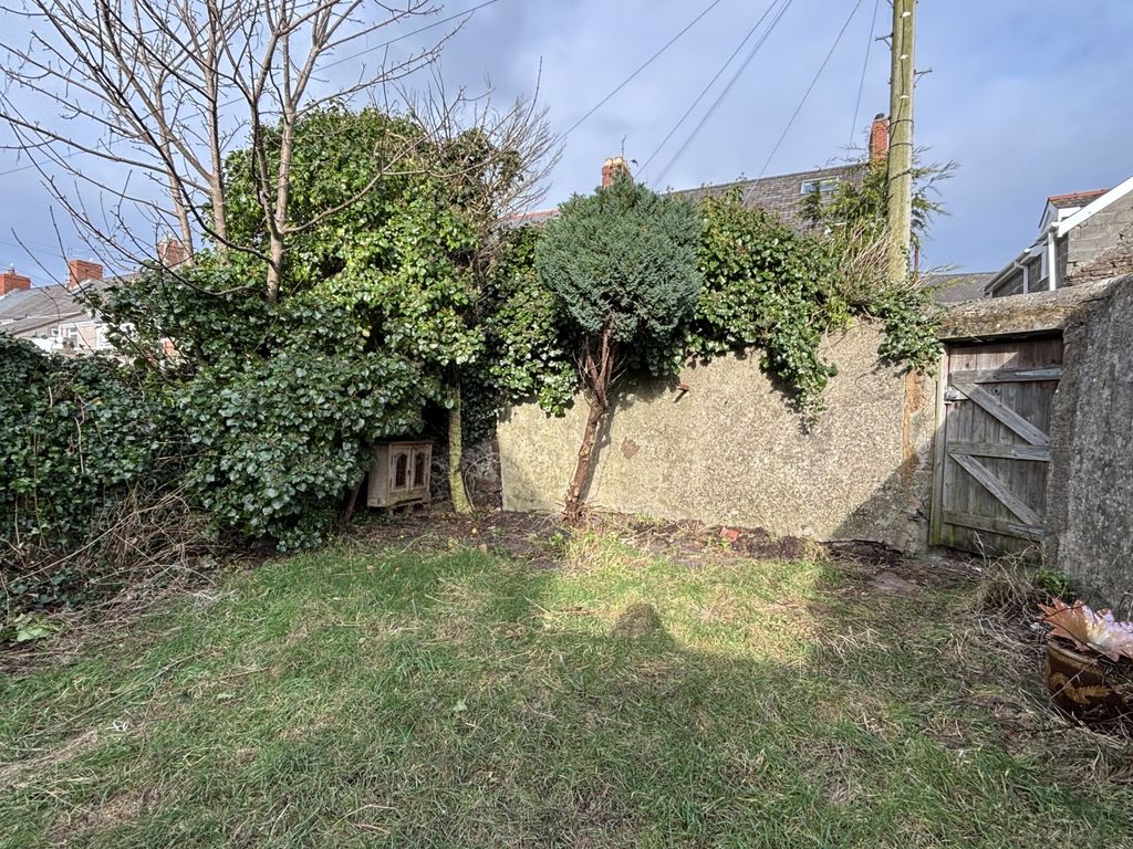 Additional image 11 of 2 bed end terrace house for sale233A & B, Robert Street, Milford Haven, Pembrokeshire SA73