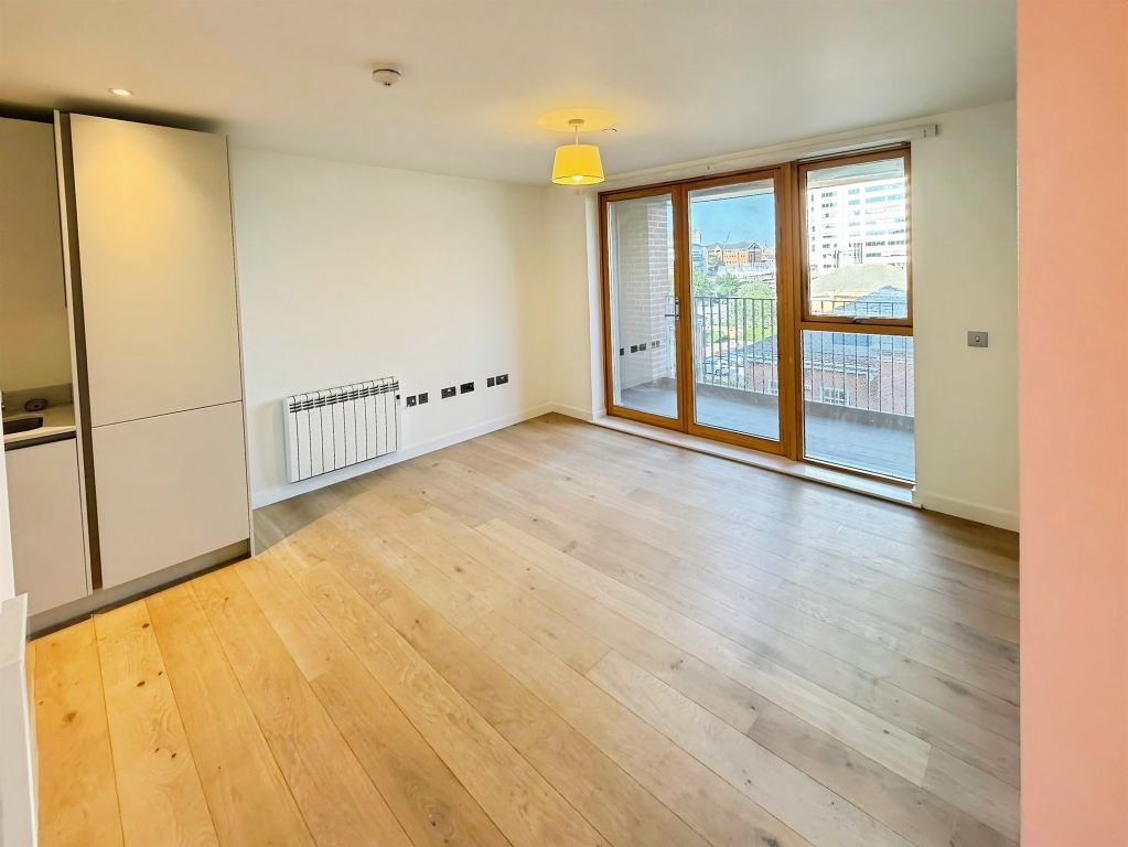 Property photo 3 of 9