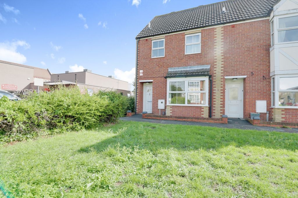 Property photo 1 of 11