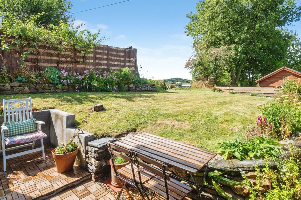 Property photo 3 of 20 Rear Garden
